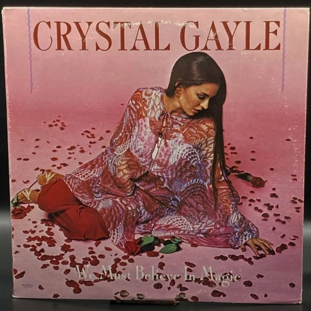 Crystal Gayle - We Must Believe In Magic