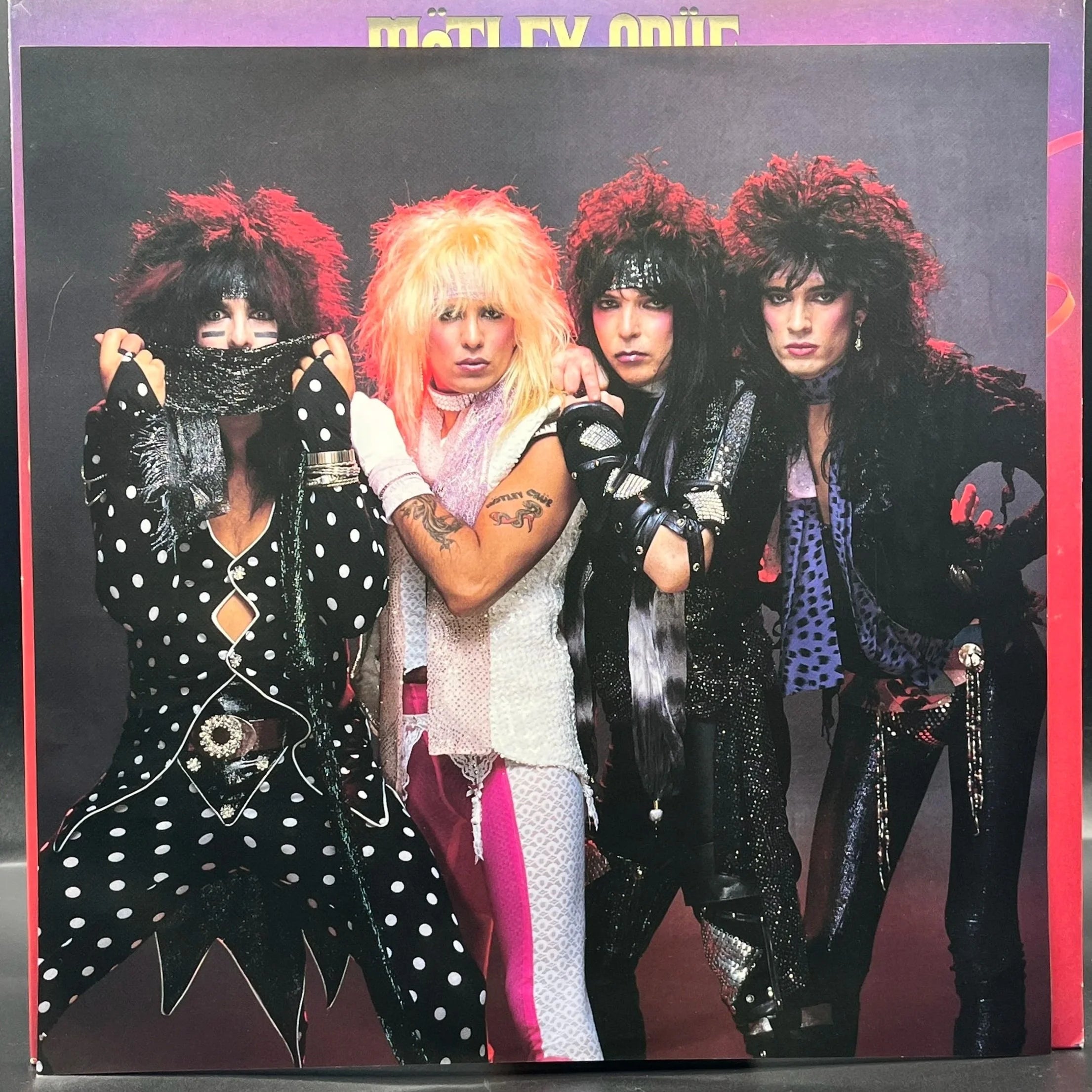 Motley Crue - Theatre Of Pain