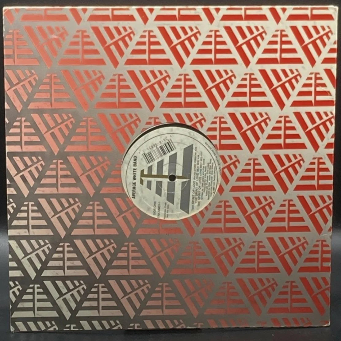 Average White Band (Feat. Chaka Khan & Ronnie Laws) - The Spirit Of Love (Single)