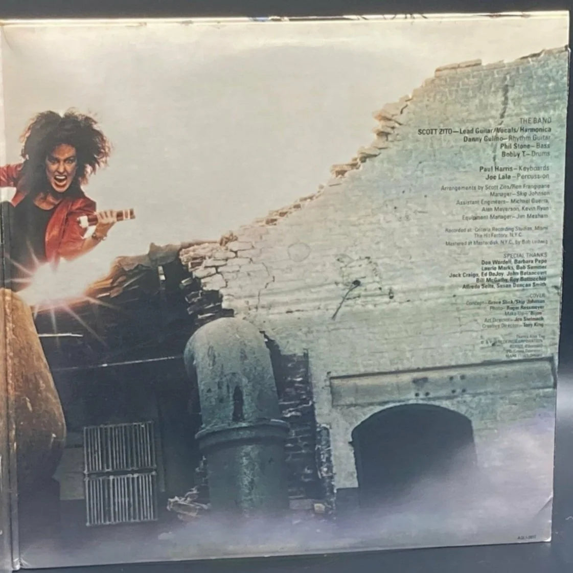 Grace Slick - Welcome to the Wrecking Ball