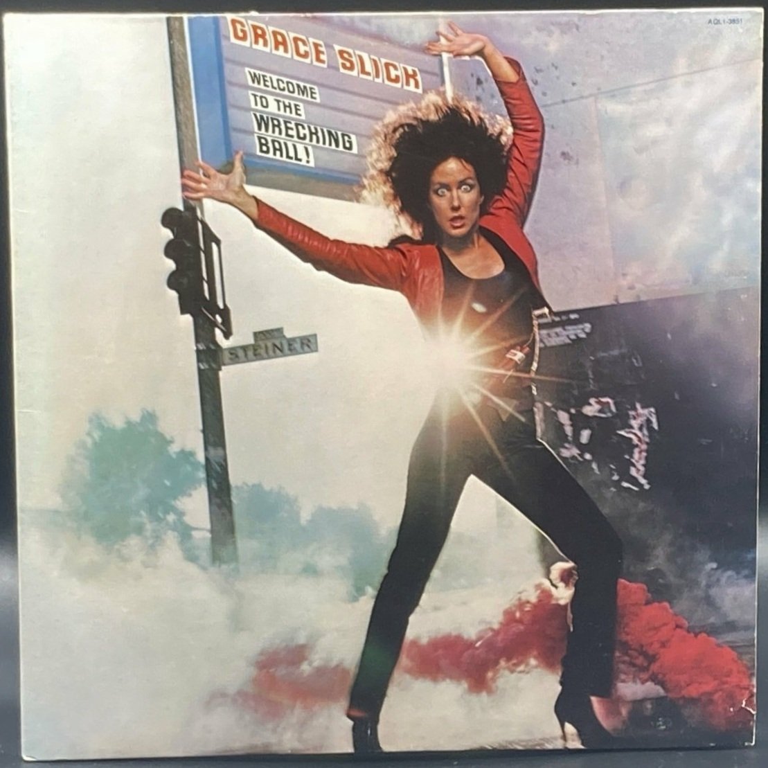 Grace Slick - Welcome to the Wrecking Ball