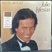 Julio Iglesias - 1100 Bel Air Place