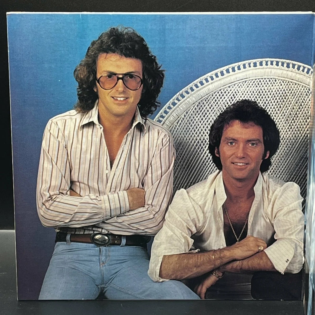 Larry Gatlin & The Gatlin Brothers - Straight Ahead