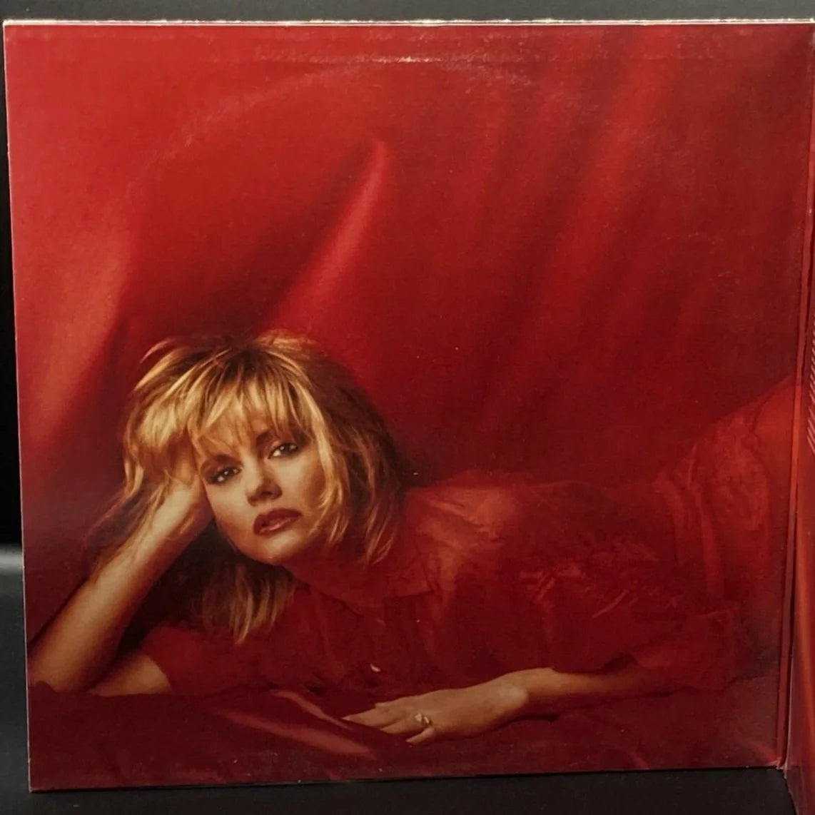 Olivia Newton-John - Soul Kiss