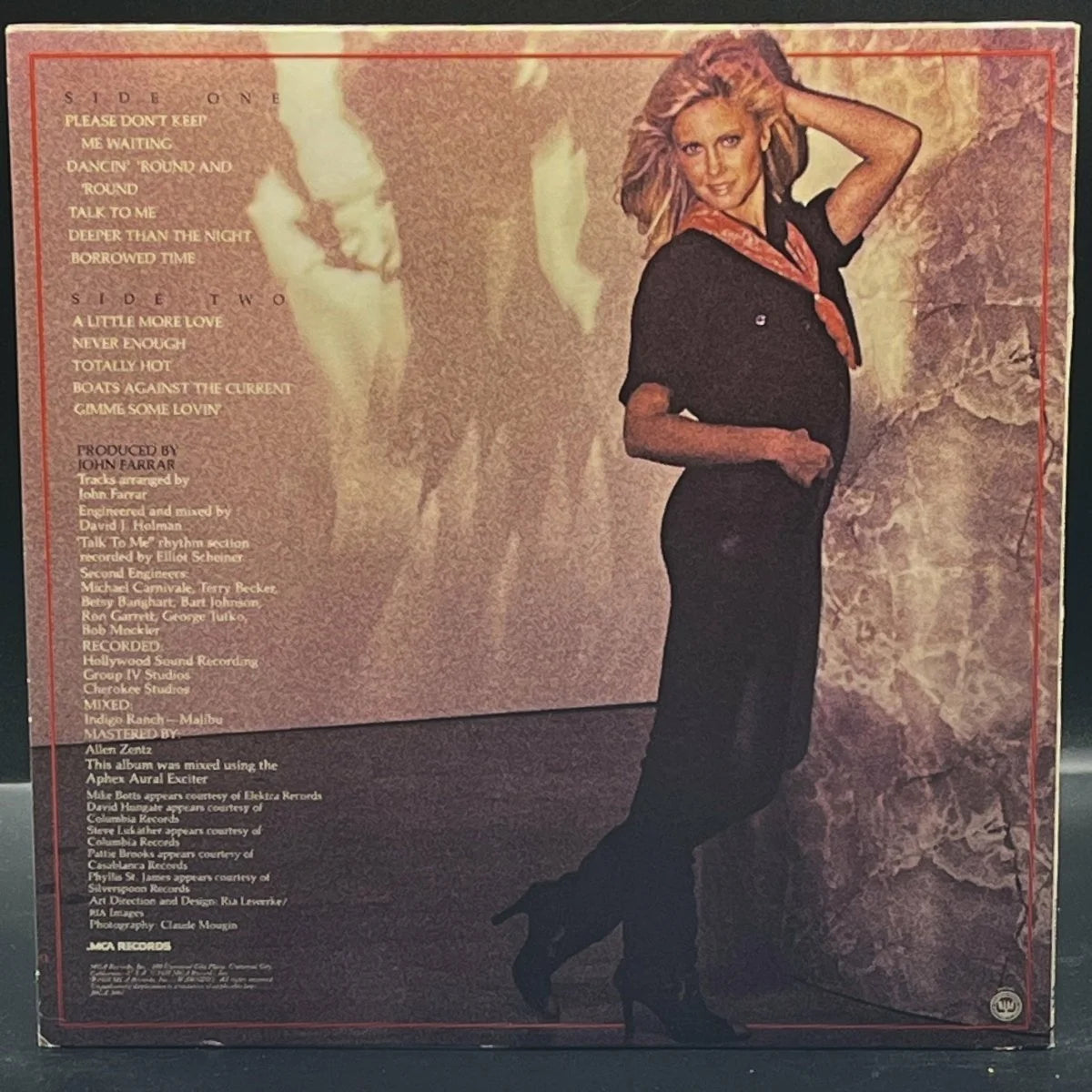 Olivia Newton-John - Totally Hot