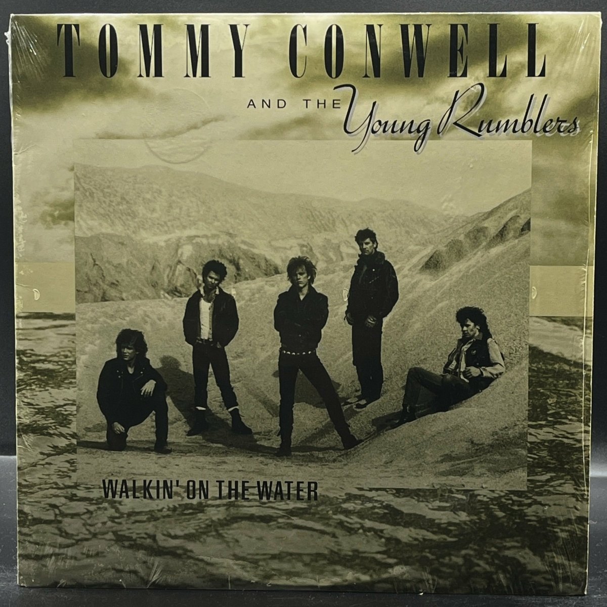 Tommy Conwell & The Young Rumblers - Walkin' On The Water