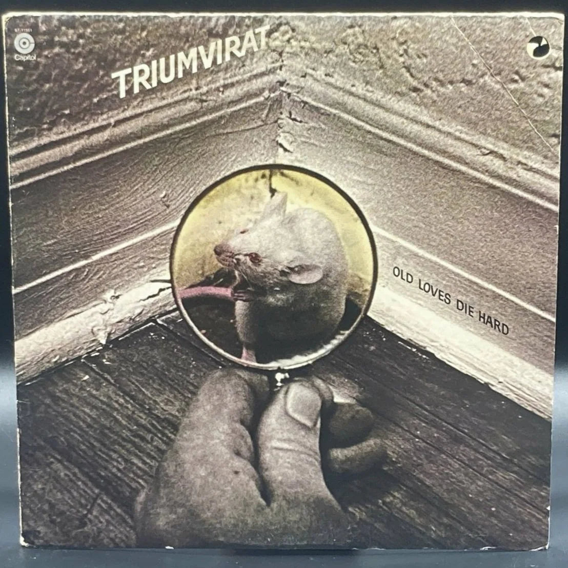 Triumvirat - Old Loves Die Hard